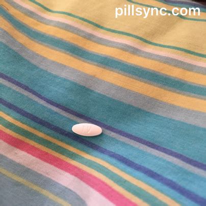 It is small oval white pill with 93 on one side and 58 on the other side. TV 58 OVAL WHITE - Tramadol Hydrochloride - tramadol ...