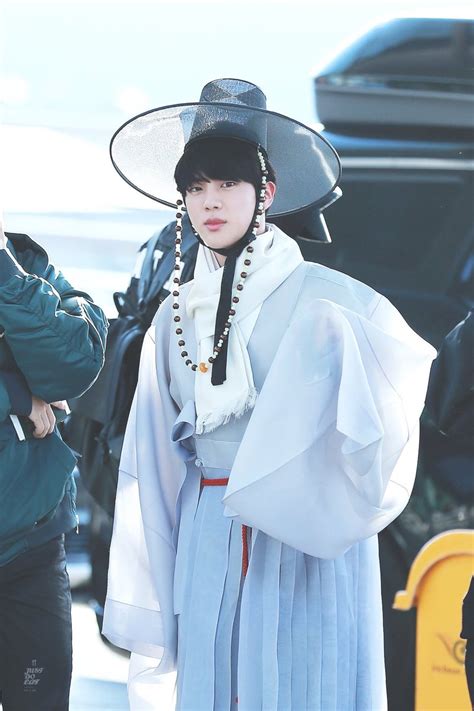 Dressing Like A K Pop Star In Modern Hanbok The Korean In Me