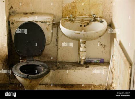 Dirty Toilet Stock Photos And Dirty Toilet Stock Images Alamy