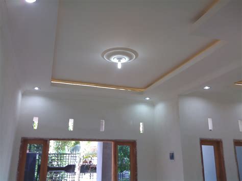 Ada beberapa pilihan material rangka model dan desain bisa disesuaikan keinginan hasil relatif lebih rapi harganya relatif murah pengerjaan lebih cepat. Jasa Gypsum 081217505700: Spesialis Pemasangan Plafon ...