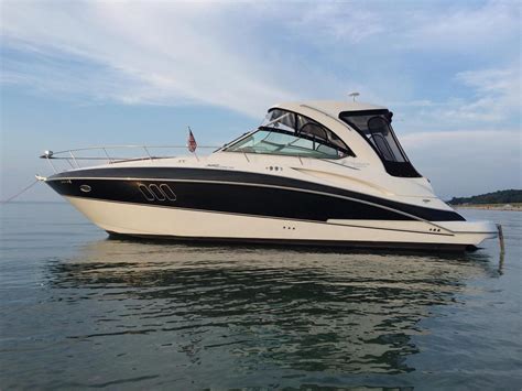 2008 Used Cruisers Yachts 360 Express360 Express Cruiser Boat For Sale