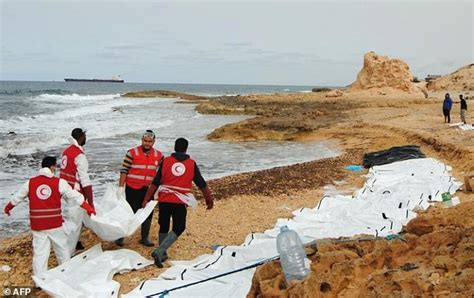Bodies Of 74 Migrants Wash Up On Libya Beach Daily Mail Online