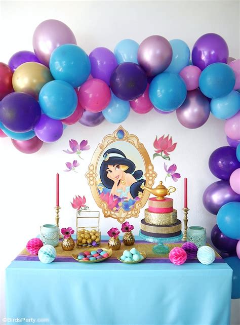 Custom birthday poster is a super fun keepsake and makes a truly special gift or birthday party decoration! Fête d'Anniversaire Princesse Jasmine - Fêtes | Party ...