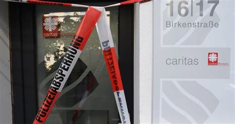 Die 1733 gegründete evangelische schule von smyrna brannte ab. Brand in Bremer Flüchtlingsunterkunft: 37 Verletzte ...