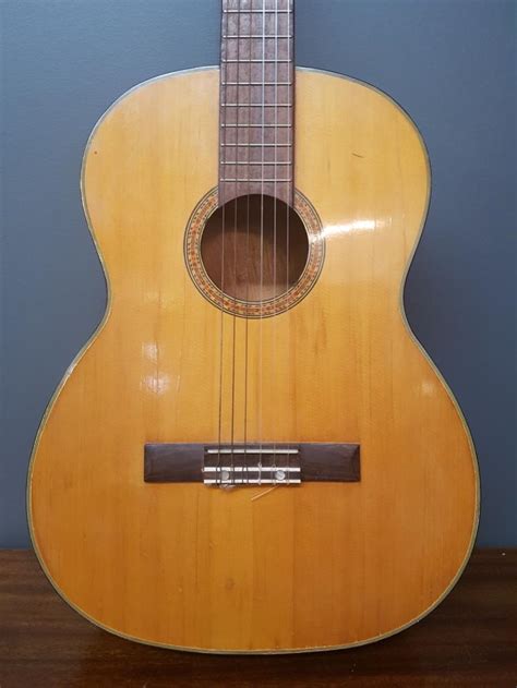 Sold Price Vintage 1960s Kent Classical Guitar July 4 0117 700 Pm Edt