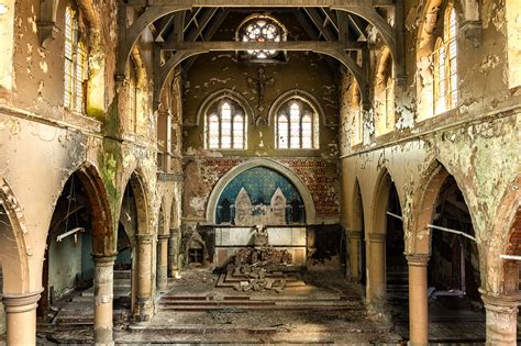 Abandoned Churches Alk3r