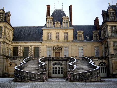 Chateau De Fontainebleau Francec 16th Century Beautiful Manor Homes