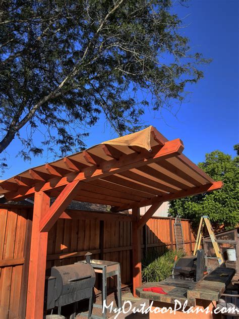 Using pergola concepts that offer buffered solar will give them the protection they want. DIY 2 Post Cantilevered Pergola | Free Garden Plans - How ...