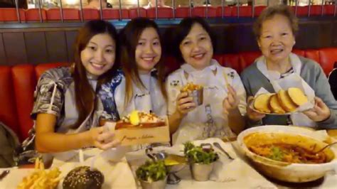 Burger & lobster at skyavenue, resorts world genting just celebrated its 1 year anniversary and is still highly regarded as one of the best western restaurants in malaysia. Burger & Lobster @ Resorts World Genting Highlands ...