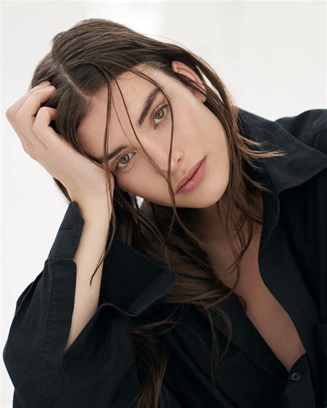 Lara Leijs Skins Model Management