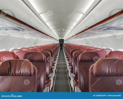 Ontdek Het Fascinerende Interieur Van De Airbus A320 Stap Binnen
