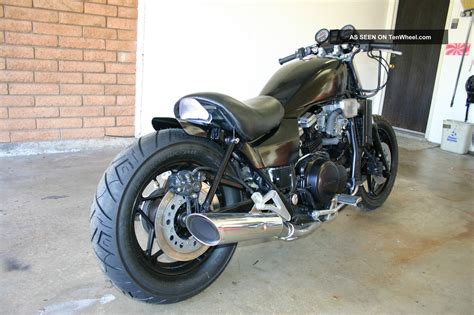 The engine technology and layout was a descendant of honda's racing v4 machines, such as the ns750 and nr750. 1983 Honda Magna V65 Bobber