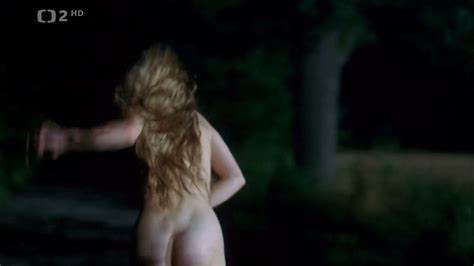 Nude Video Celebs Agnieszka Sitek Nude Je Treba Zabit Sekala 1998