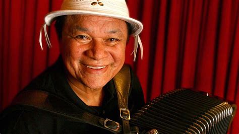 His principal musical influences have been the music of luiz gonzaga. Dominguinhos ainda respira com a ajuda de aparelhos | VEJA