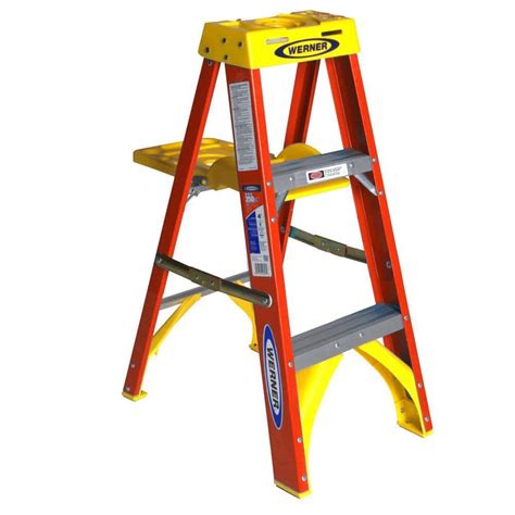 Werner 3 Ft Fiberglass Step Ladder With Shelf 300 Lb Load Capacity