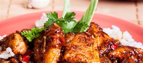 Porc à la sauce aigre-douce un grand classique de la cuisine chinoise
