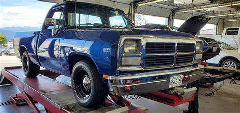 1992 Dodge D150 Single Cab Shortbox Rolled Into The Shop For An