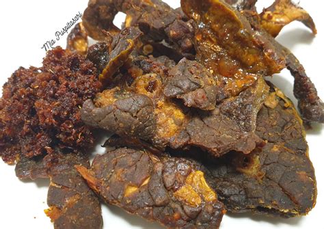 Rebus jengkol dengan kopi hitam, serai dan daun salam selama sekitar 30 menit. Resep Paru Goreng Kering oleh Mia Puspitasari - Cookpad