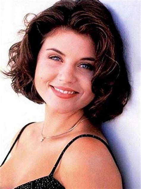 As we all know by now, the best haircut for round face is one that adds height and has an elongating effect on your face. 7 Short Curly Haircuts For Round Faces | Short Hairstyles ...