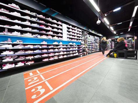 Entdecke bei uns die besten angebote zu weihnachten und shop mit unserer jd sports app 24/7 große rabatte! Go Sport : Articles De Sport Rosny Sous Bois 93110 ...