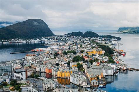 As 17 Melhores Lugares Para Visitar Na Noruega Para Uma Experiência
