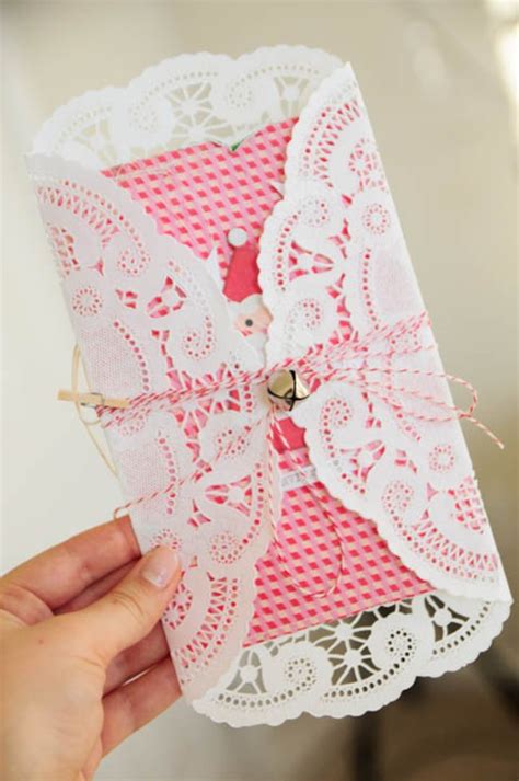 Digital invitation cards are very trendy nowadays. 18 Darling Doily Repurposing {how to} | Tip Junkie