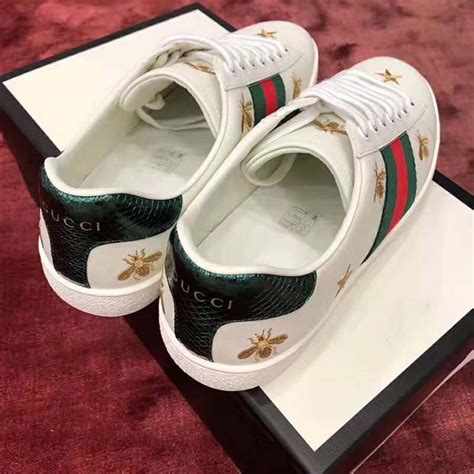 Gucci Mens Ace Embroidered Sneaker In White Leather With Bees And