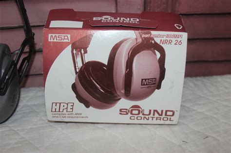 Msa Nrr 26 Hpe Sound Control Earmuffs New 10061271 Ebay