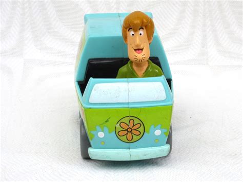 Vintage Toys Scooby Doo Mystery Machine Accelerating Van Shaggy Driver