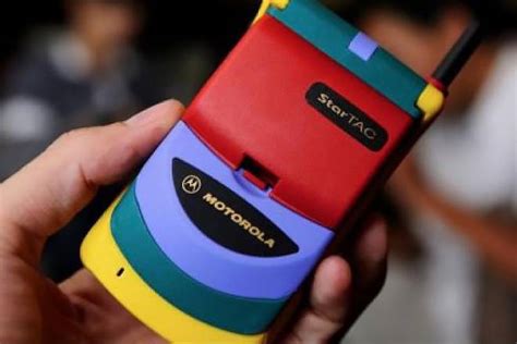30 Of The Weirdest And Wackiest Mobile Phones Ever