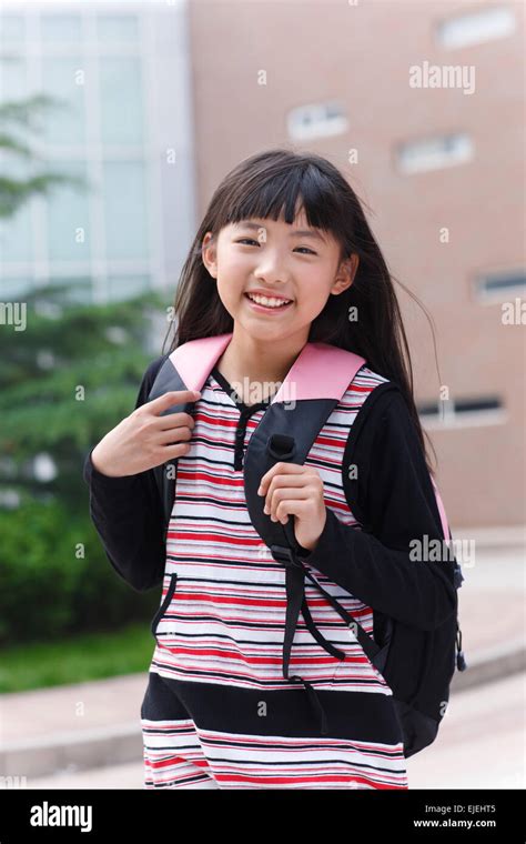 Beautiful School Girl 11 Years Hi Res Stock Photography And Images Alamy