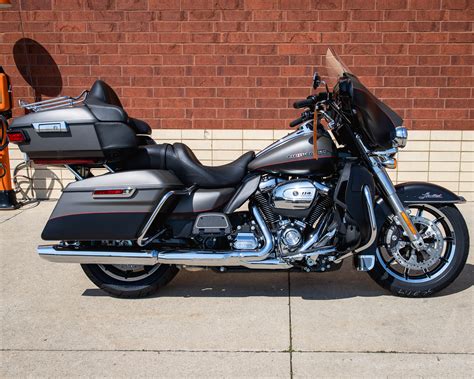 New 2019 Harley Davidson Ultra Limited In Louisville 681051