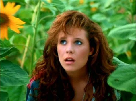 Extremely Images Superstar Robyn Lively Images Gallery