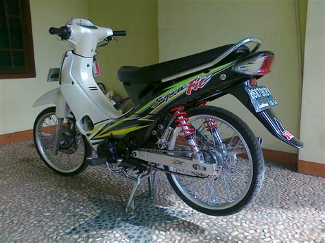 Banyak cara untuk memasang voltmeter alias indikator tegangan aki di dashboard honda supra x 125. Story of Bani's Blog: Supra Fit Modifikasi