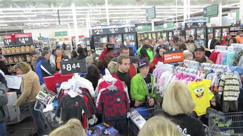 What Store Near Me Are Doing Black Friday - Black Friday 2013: Walmart Kicked Me Out For THIS video - YouTube
