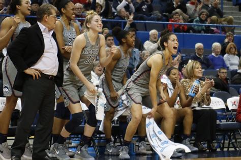 2018 NCAA Tournament UConn Huskies Receive No 1 Overall Seed In