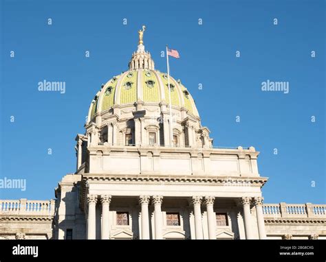 Flag Over Harrisburg Capitol Hi Res Stock Photography And Images Alamy