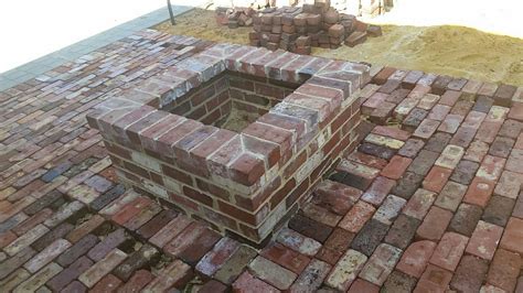 Lining a fire pit with fire brick, also known as refractory brick, will create a solid, well built pit that will stand up to blazing fires for many years. Square Brick Fire Pit Plans | TcWorks.Org