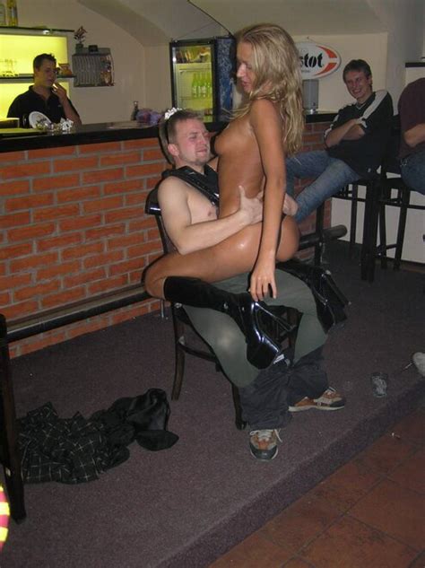 bar wenches lap dance porn pic eporner