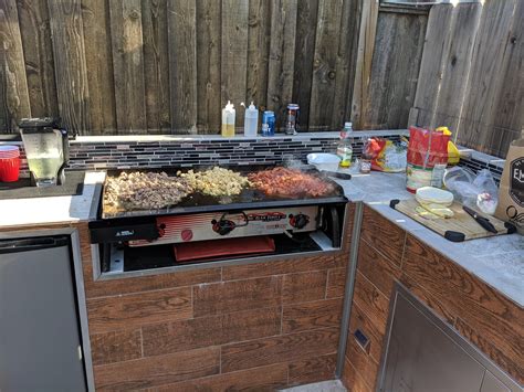 DIY Outdoor BBQ Using Camp Chef Grill Outdoor Kitchen Backyard Kitchen Diy Outdoor Kitchen