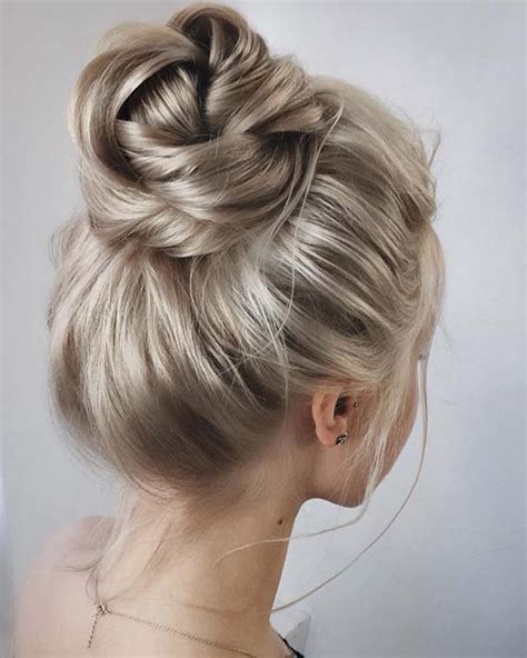 23 Super Easy Updos for Busy Women | StayGlam