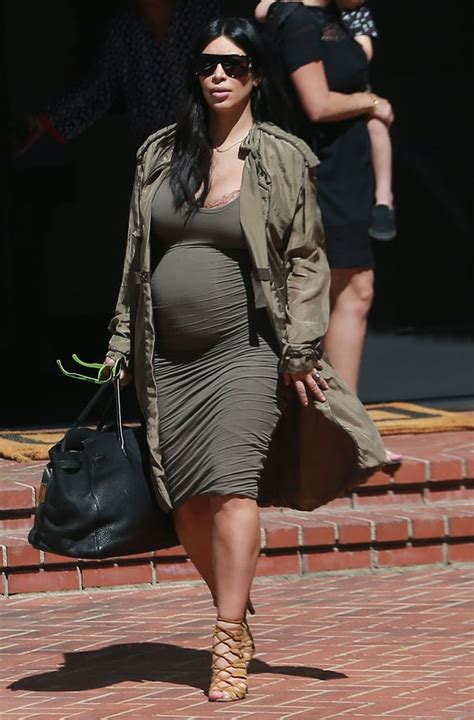 Kim Kardashian Baby Bump In La Pictures August 2015