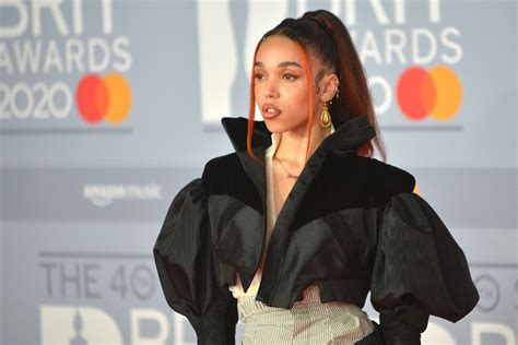 Fka Twigs Files Lawsuit Alleging Relentless Abuse By Shia Labeouf Lamag Culture Food