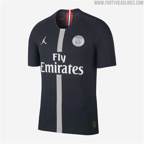 The kimbo logo is featured on the back. PSG Jordan Vertrag verlängert bis 2022 - Nur Fussball