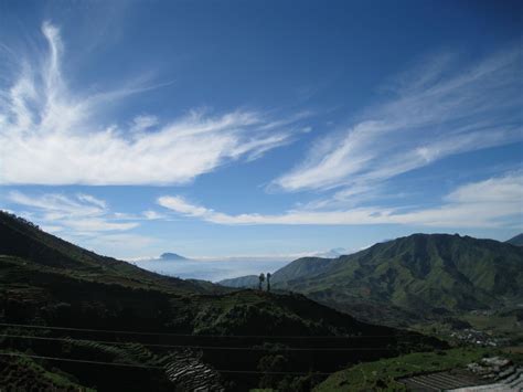 Gorguidieng (senegalese sniper, trebuchet) position: The Area around the Dieng Plateau (the Abode of the Gods)