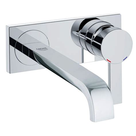 8 hole, three piece faucet number of handles: GROHE Allure Lever Single-Handle Wall-Mount Roman Tub ...
