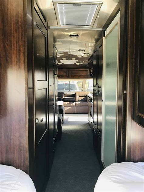 2017 Airstream 30ft Classic For Sale In Seattle Airstream Marketplace
