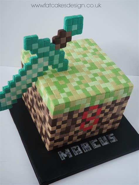 minecraft sword birthday cake | Minecraft birthday cake, Minecraft cake, Minecraft birthday