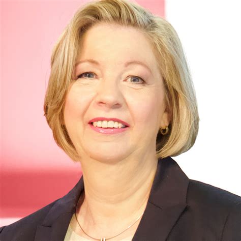 Renate weber kanalstraße 1c 85049 ingolstadt. Renate Weber in der Personensuche von Das Telefonbuch