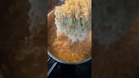 … i add the noodles. Perfect instant Ramen with "poached egg" - YouTube